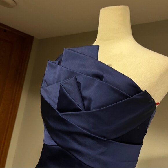 Navy strapless formal navy dress - Picture 3 of 15